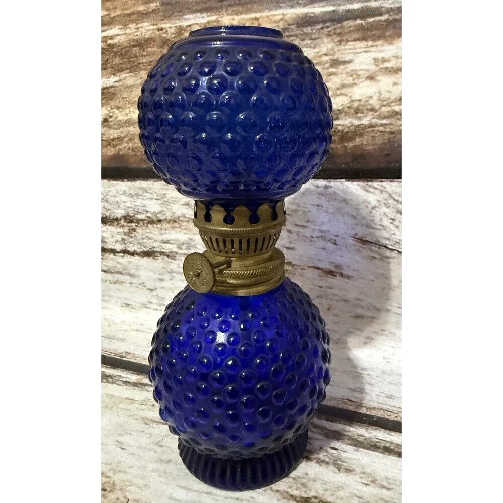 VINTAGE HOBNAIL SAPPHIRE BLUE MINITURE OIL LAMP BLUE CHIMNEY HONG KONG 6.5